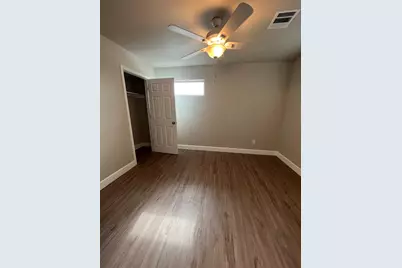 9720 Pelsey Street, Houston, TX 77029 - Photo 10