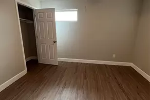9720 Pelsey St, Houston, TX 77029 - Photo 10