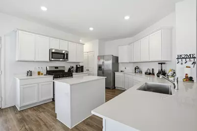 12331 English Mist Drive, Houston, TX 77044 - Photo 8