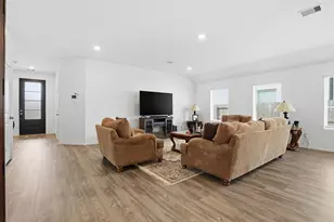 12331 English Mist Dr, Houston, TX 77044 - Photo 6