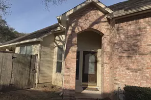 2202 Capri Ct, Pearland, TX 77581 - Photo 4