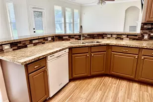 2202 Capri Ct, Pearland, TX 77581 - Photo 6