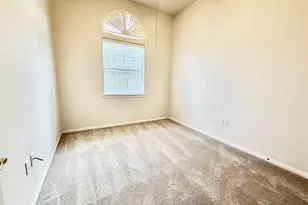 2202 Capri Ct, Pearland, TX 77581 - Photo 8