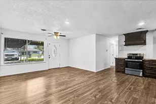 315 David, Bridge City, TX 77611 - Photo 8