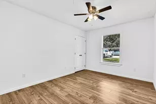 315 David, Bridge City, TX 77611 - Photo 14