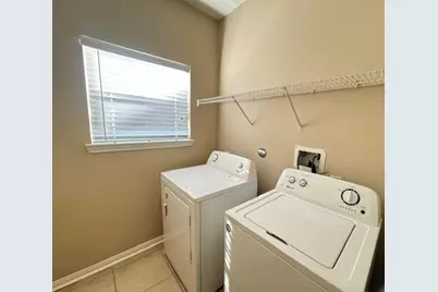 3817 Shire Valley Drive, Missouri City, TX 77459 - Photo 8