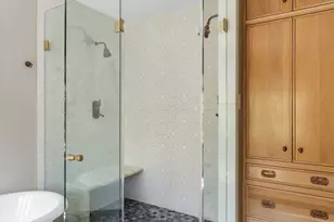 2103 South Blvd, Houston, TX 77098 - Photo 26