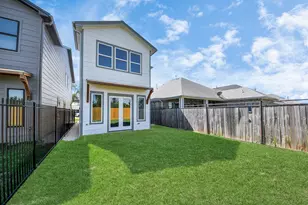 6322 Milwee St, Houston, TX 77092 - Photo 32