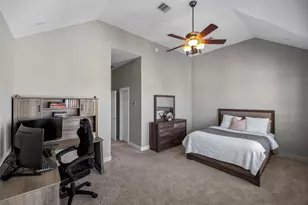 1129 Beasley Hills Ln, Houston, TX 77008 - Photo 20