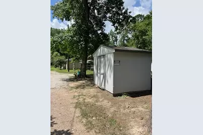394 County Road 3378, Cleveland, TX 77327 - Photo 22