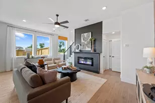 10107 Palm Spgs Pl, Manvel, TX 77578 - Photo 4