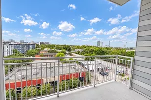 3120 Smith St, Houston, TX 77006 - Photo 8