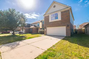 22519 Goss Spring Ct, Spring, TX 77373 - Photo 2