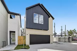 975 Highland Lgt Ln, Houston, TX 77091 - Photo 2
