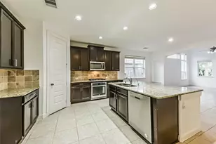 2206 Hidden Meadow Ln, Pearland, TX 77089 - Photo 10