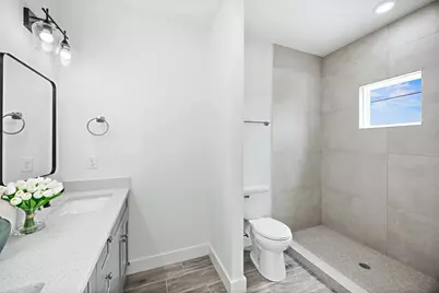 8449 Furray Road #B, Houston, TX 77028 - Photo 10