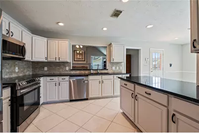 2009 Stapleton Drive, Friendswood, TX 77546 - Photo 12