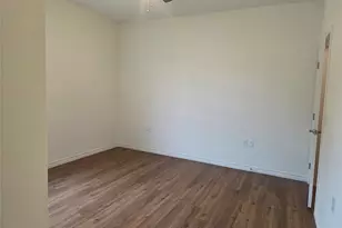 6102 White Oak Dr, Hitchcock, TX 77563 - Photo 14