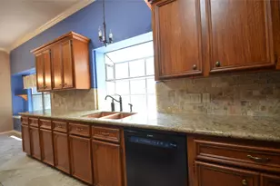110 Sea Mist Dr, League City, TX 77573 - Photo 10