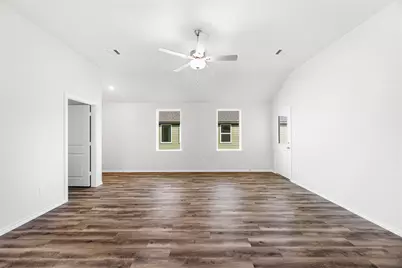 25766 John Wayne Road, Splendora, TX 77372 - Photo 10