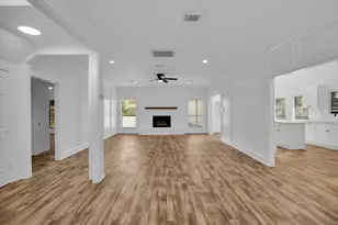 12411 Exbury Ct, Tomball, TX 77377 - Photo 10