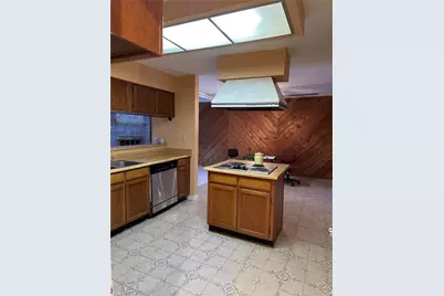 11123 Somerford Drive, Houston, TX 77072 - Photo 8