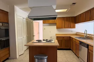 11123 Somerford Dr, Houston, TX 77072 - Photo 6