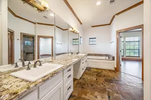 3614 Lancashire, Houston, TX 77027 - Photo 32