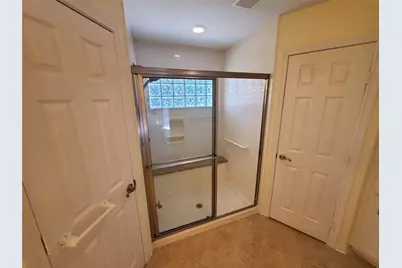 15815 Crestbrook Drive, Houston, TX 77059 - Photo 20