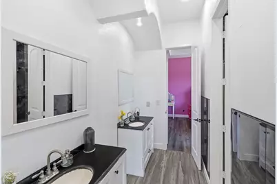 535 W Ansley Boulevard, San Antonio, TX 78221 - Photo 32