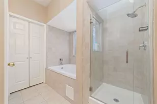 1011 Bristol Ln, Missouri City, TX 77459 - Photo 16