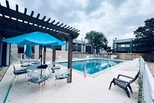 5633 S Rice Ave, Houston, TX 77081 - Photo 32