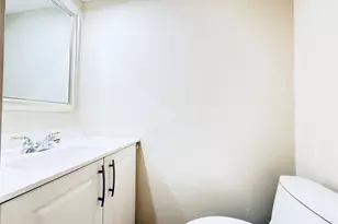 5633 S Rice Ave, Houston, TX 77081 - Photo 16