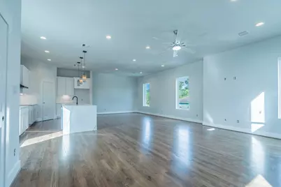 2205 Mary Street, Houston, TX 77026 - Photo 2