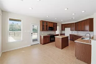 5803 Deleon Trail Dr, Spring, TX 77379 - Photo 2