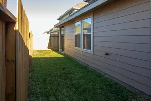 24246 Avogadro Dr, Katy, TX 77493 - Photo 2