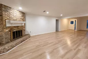 2111 Riverlawn Dr, Houston, TX 77339 - Photo 8