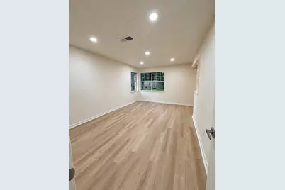 2111 Riverlawn Drive, Houston, TX 77339 - Photo 12