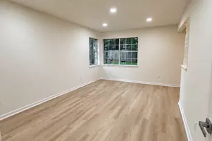 2111 Riverlawn Dr, Houston, TX 77339 - Photo 12
