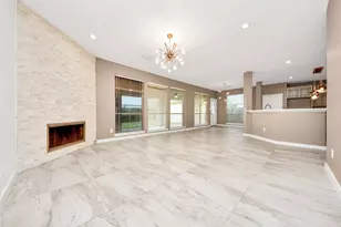 3210 Shadowwalk Dr, Houston, TX 77082 - Photo 10