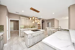 3210 Shadowwalk Dr, Houston, TX 77082 - Photo 4