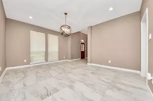 3210 Shadowwalk Dr, Houston, TX 77082 - Photo 18