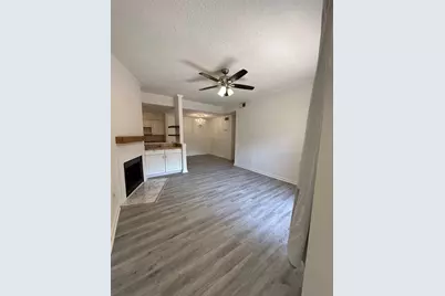 2125 Augusta Drive #55, Houston, TX 77057 - Photo 4