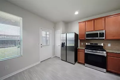 2719 Skyview Long Drive, Houston, TX 77047 - Photo 8