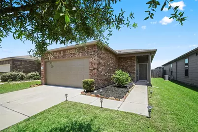 2719 Skyview Long Drive, Houston, TX 77047 - Photo 1