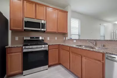 2719 Skyview Long Drive, Houston, TX 77047 - Photo 10