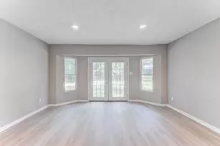 81 Oak Grove Ln, Conroe, TX 77304 - Photo 12
