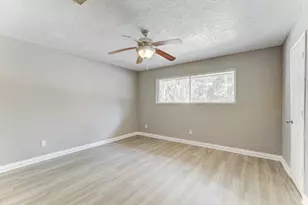 81 Oak Grove Ln, Conroe, TX 77304 - Photo 16
