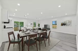 727 E 40th St, Houston, TX 77022 - Photo 4