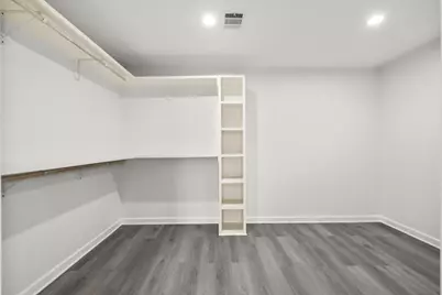 727 E 40th Street, Houston, TX 77022 - Photo 16